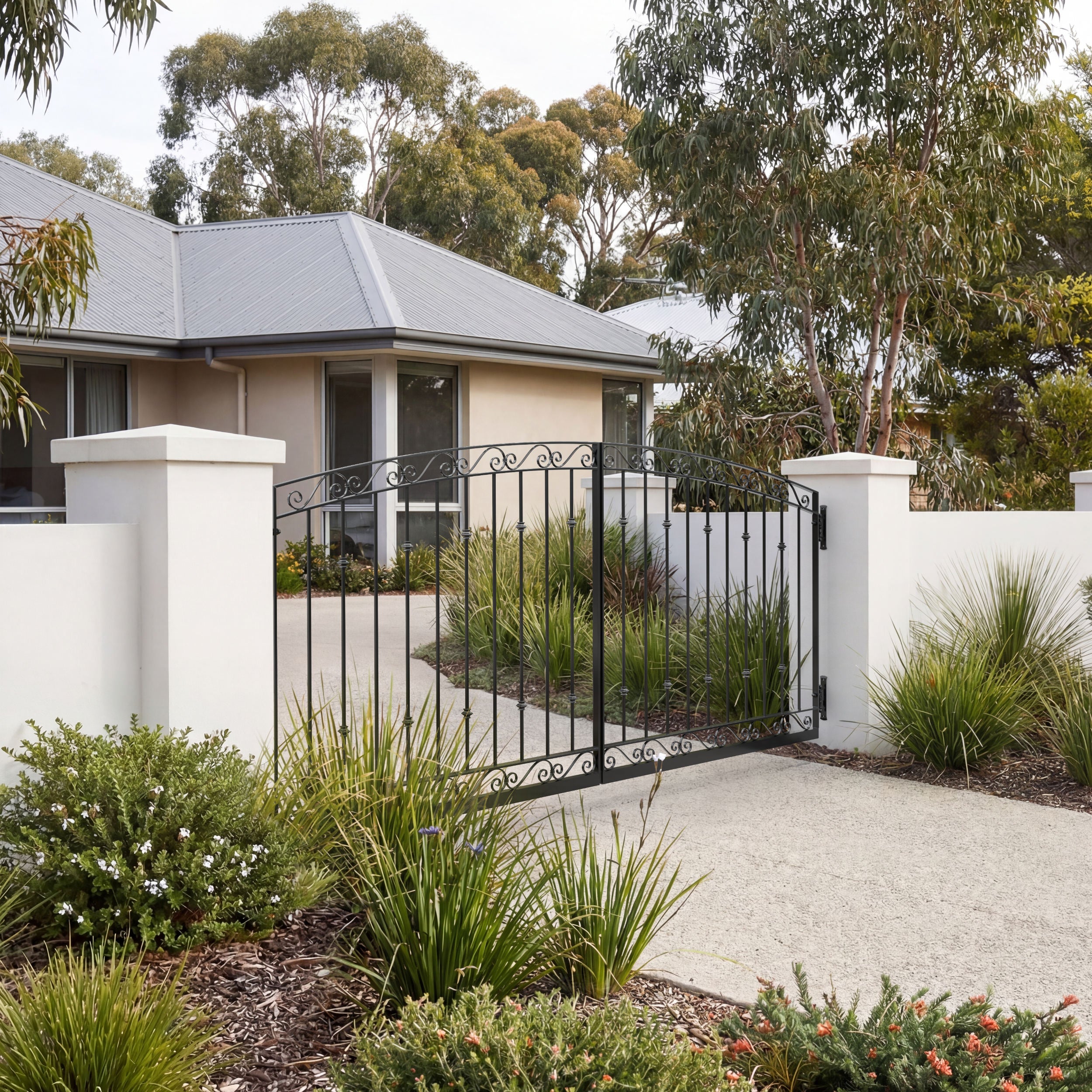 Augusta Driveway Gate
